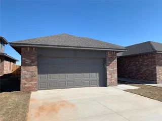 Sold home at 1525 NW 13th Street