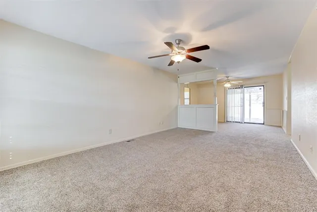 Photo 4 — 6341 N Hammond Avenue, Warr Acres, OK 73122