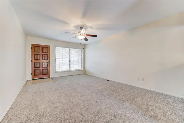 Photo 5 — 6341 N Hammond Avenue, Warr Acres, OK 73122