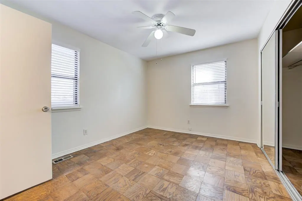 Photo 19 — 6341 N Hammond Avenue, Warr Acres, OK 73122