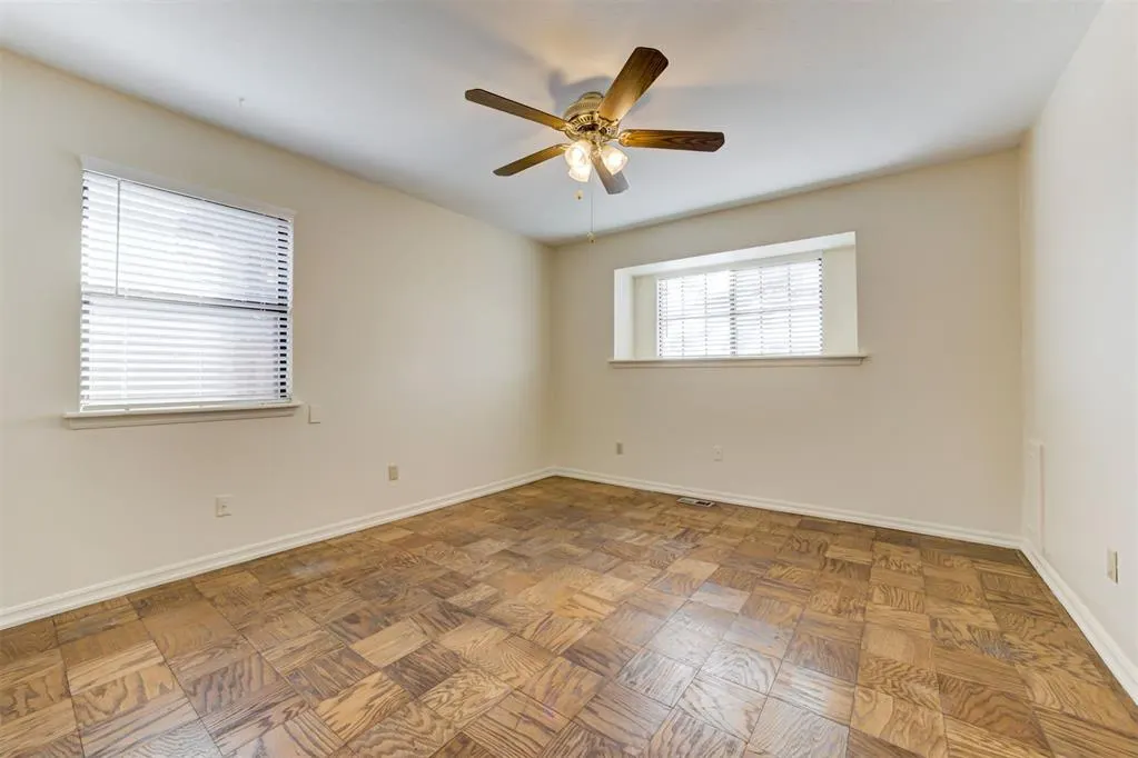 Photo 25 — 6341 N Hammond Avenue, Warr Acres, OK 73122