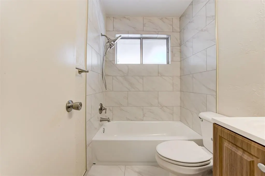 Photo 27 — 6341 N Hammond Avenue, Warr Acres, OK 73122