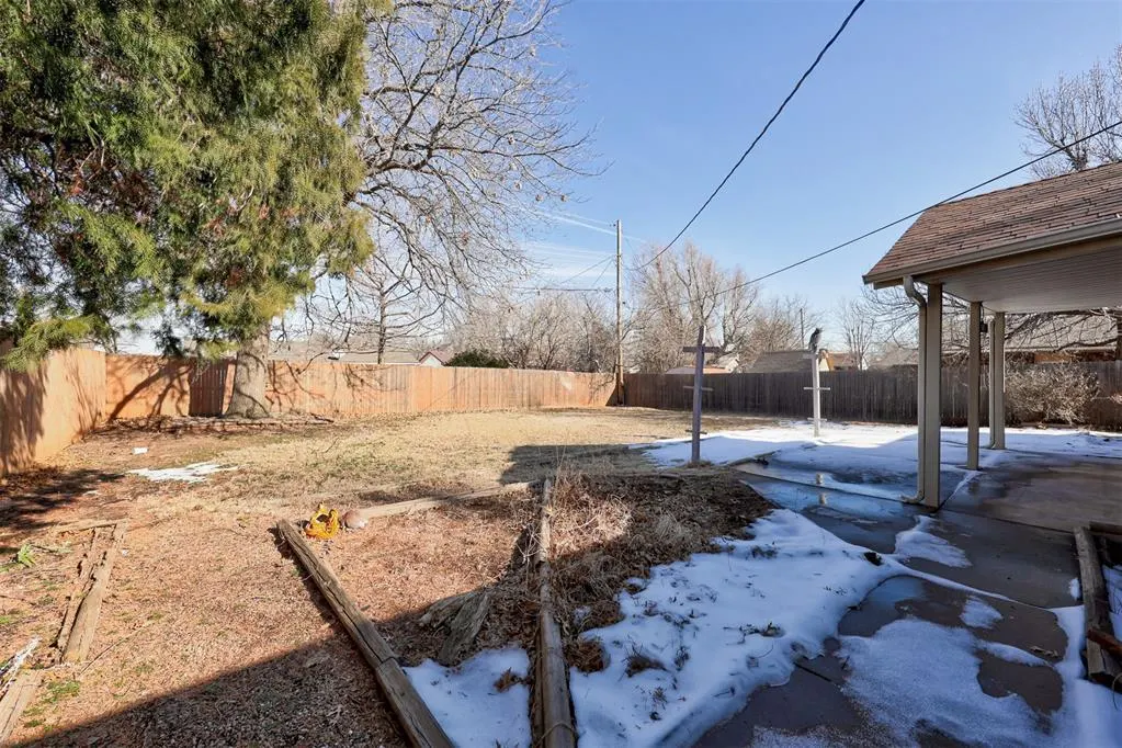 Photo 33 — 6341 N Hammond Avenue, Warr Acres, OK 73122