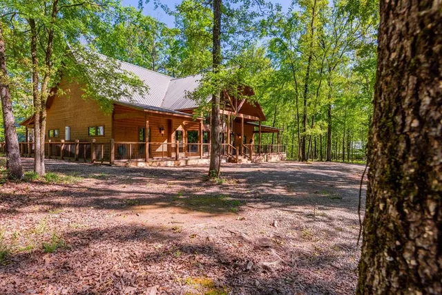 Photo 2 — 72 Dry Fly Lane, Broken Bow, OK 74728