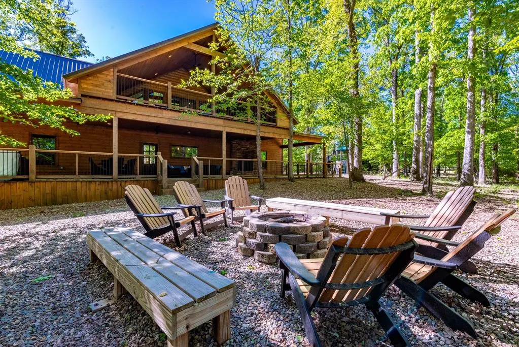 Photo 3 — 72 Dry Fly Lane, Broken Bow, OK 74728
