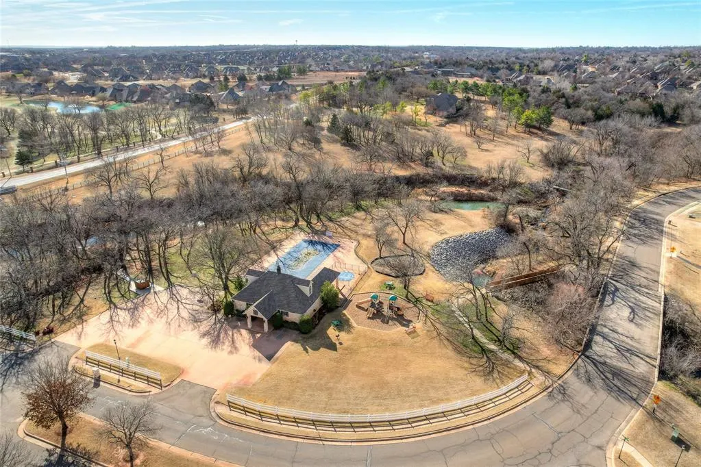 Photo 23 — 2500 Steeplechase Road, Edmond, OK 73034