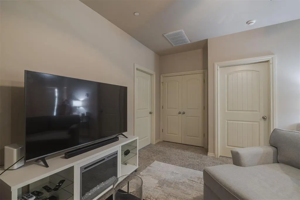 Photo 15 — 1001 SW 92nd Street, Oklahoma City, OK 73139