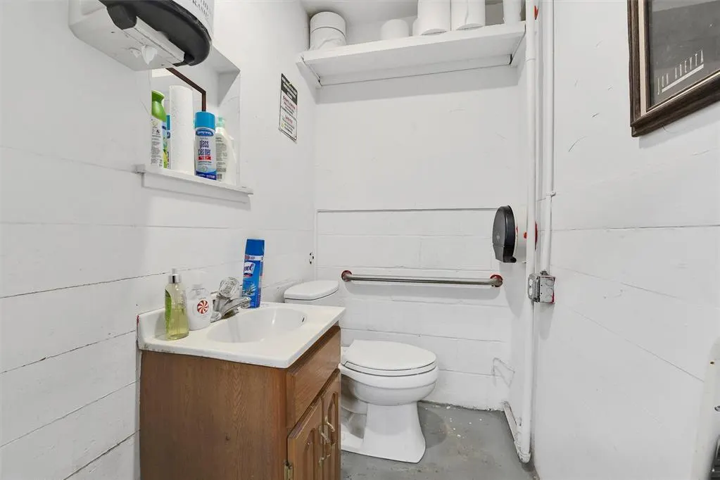Photo 27 — 1402 W 3rd Street, Elk City, OK 73644