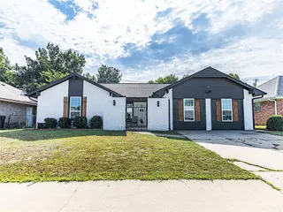Sold home at 8309 S Hillcrest Drive