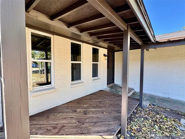 Photo 3 — 336 NW 89th Street, Oklahoma City, OK 73114