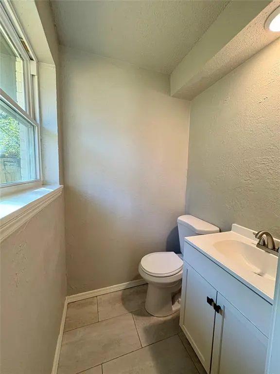 Photo 17 — 336 NW 89th Street, Oklahoma City, OK 73114