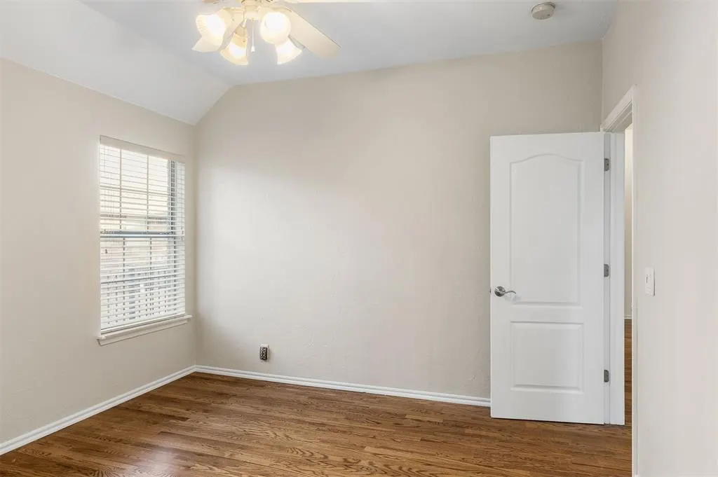 Photo 36 — 123 Lakeview Trail, Edmond, OK 73003