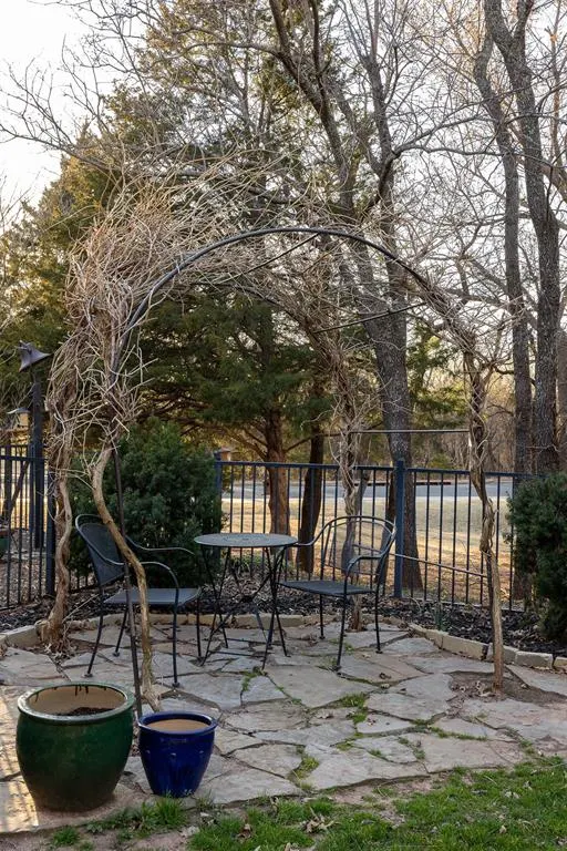 Photo 46 — 123 Lakeview Trail, Edmond, OK 73003