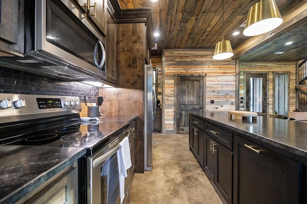 Photo 9 — 1543 Catfish Bay Road, Broken Bow, OK 74728