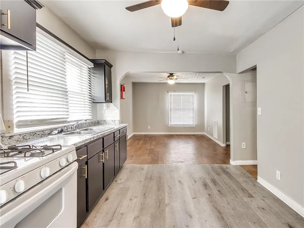 Photo 11 — 1144 N McKinley Avenue, Oklahoma City, OK 73106
