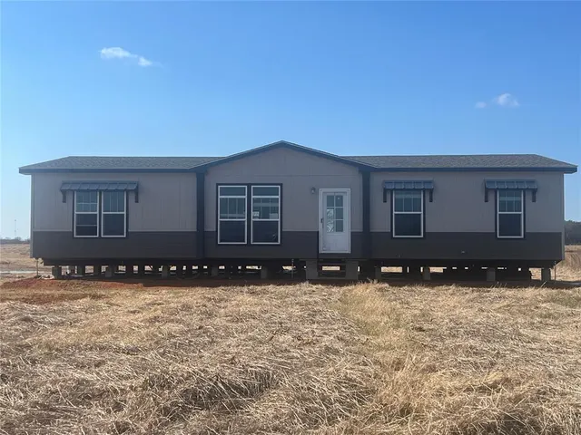 Front exterior — 2283 Shady Lane, Idabel, OK 74745