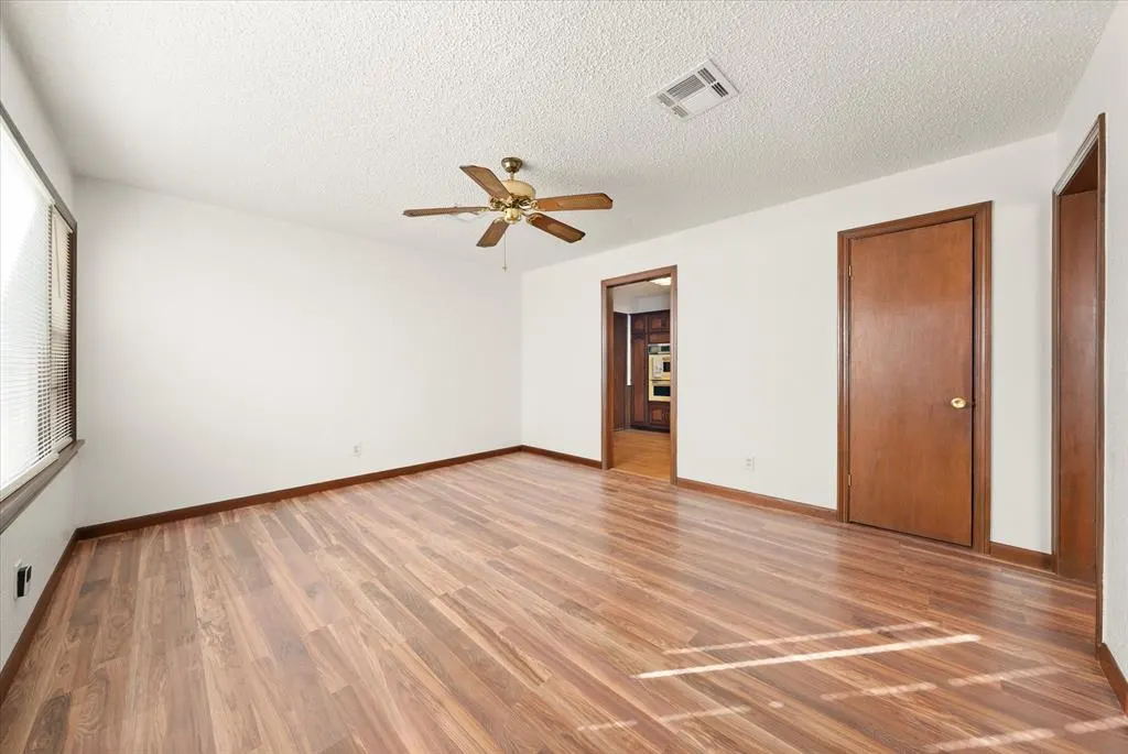 Photo 13 — 1323 NW 83rd Street, Oklahoma City, OK 73114
