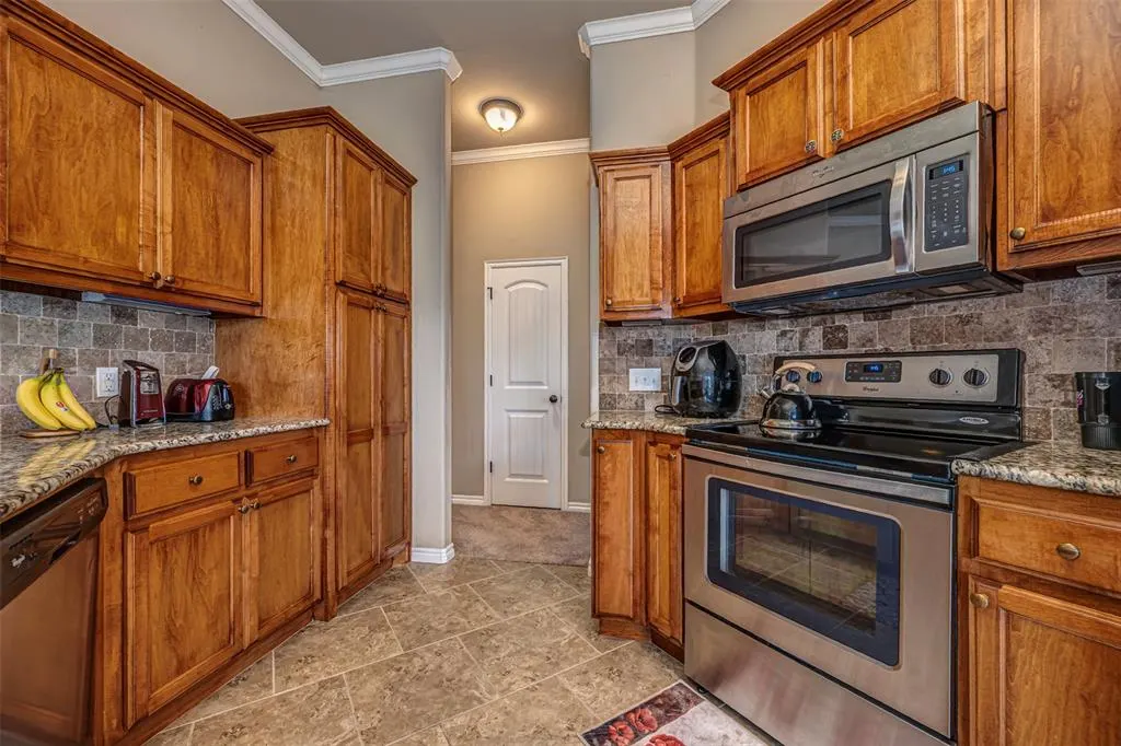 Photo 15 — 3604 Glendale Drive, Norman, OK 73072