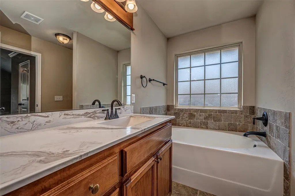 Photo 32 — 3604 Glendale Drive, Norman, OK 73072
