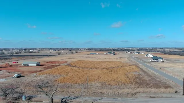 Front exterior — 13901 Emery Lane, Mustang, OK 73064