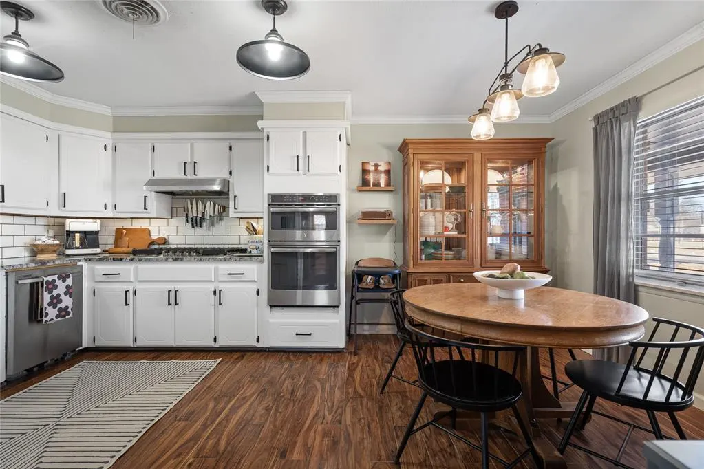 Photo 3 — 521 E Florida Avenue, Waurika, OK 73573