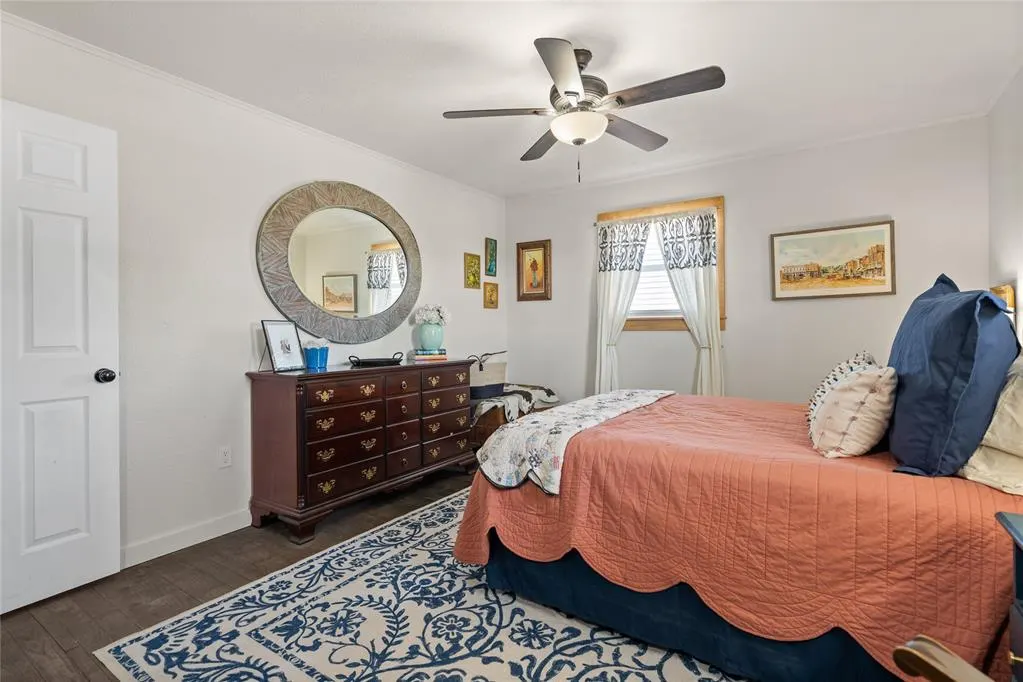Photo 26 — 521 E Florida Avenue, Waurika, OK 73573