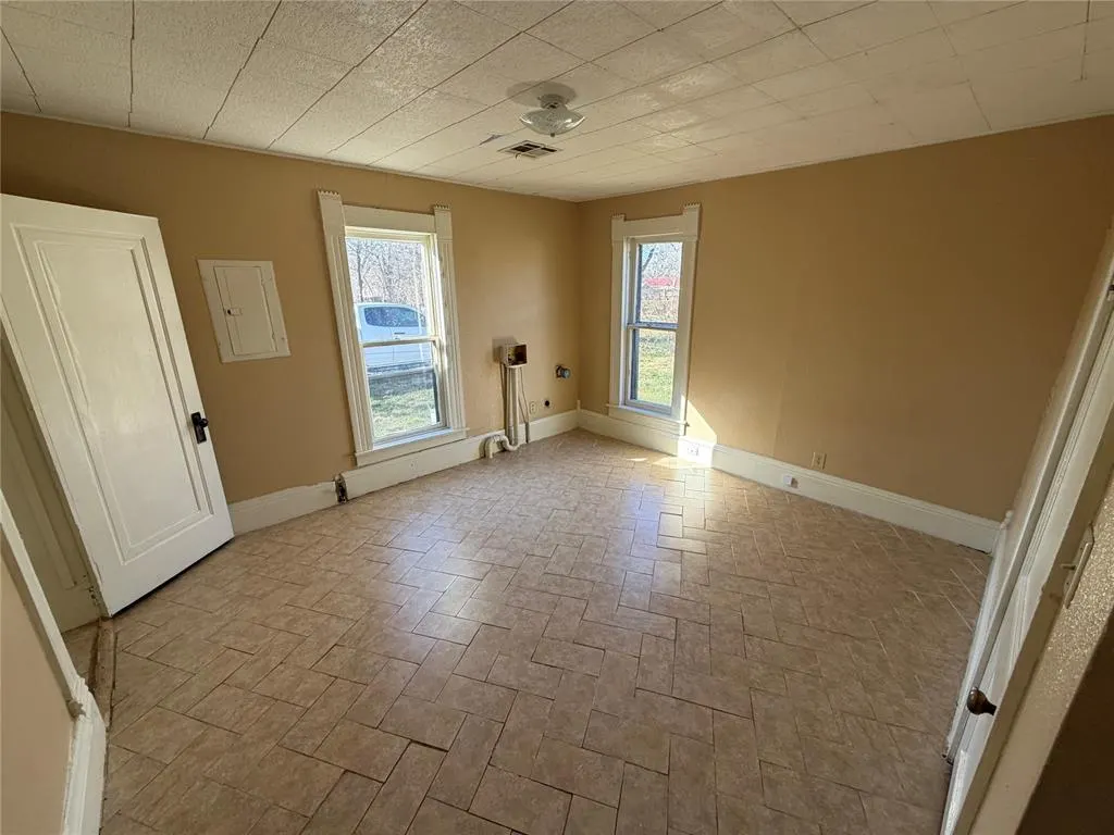 Photo 14 — 604 N Tucker Avenue, Shawnee, OK 74801
