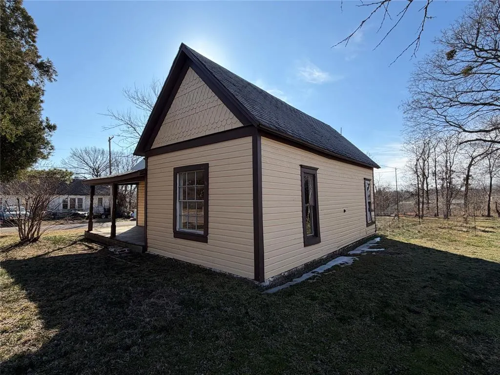 Photo 17 — 604 N Tucker Avenue, Shawnee, OK 74801