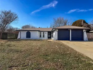 Sold home at 1518 Cinderella Avenue
