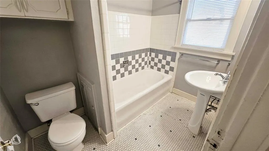 Photo 17 — 2429 W Park Place, Oklahoma City, OK 73107