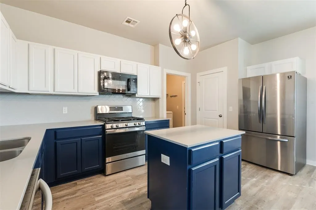 Photo 14 — 14325 Meadow Ridge Lane, Edmond, OK 73025