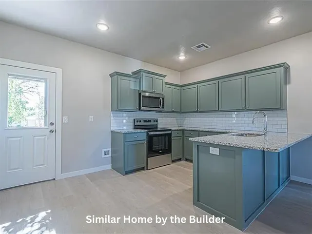 Photo 5 — 2014 Willow Place, Blackwell, OK 74631