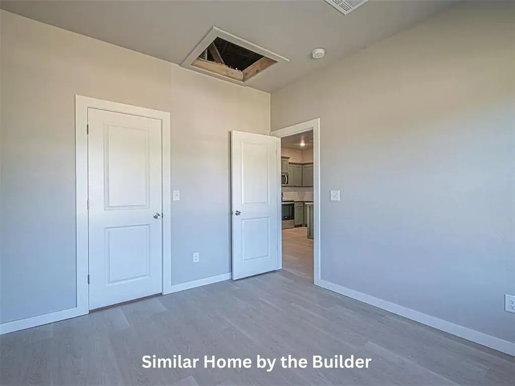 Photo 13 — 2014 Willow Place, Blackwell, OK 74631