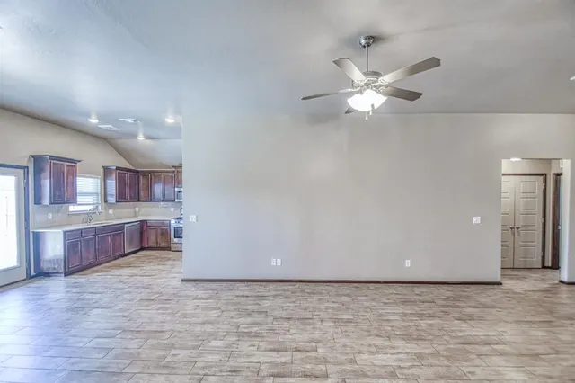 Photo 8 — 3626 Cassidy Drive, Norman, OK 73069