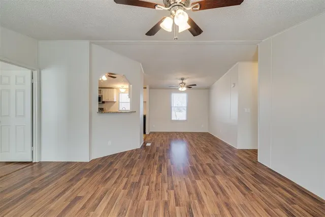 Photo 5 — 1617 142nd Avenue, Norman, OK 73026