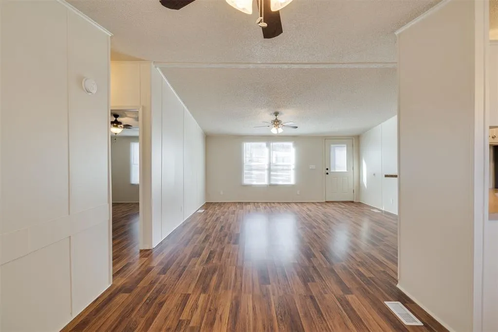 Photo 10 — 1617 142nd Avenue, Norman, OK 73026