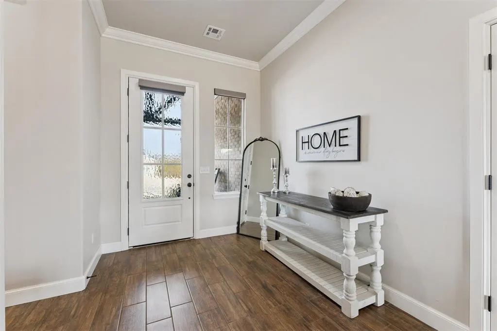 Photo 4 — 1148 Colonial Avenue, Tuttle, OK 73089