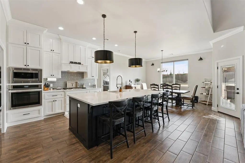 Photo 12 — 1148 Colonial Avenue, Tuttle, OK 73089