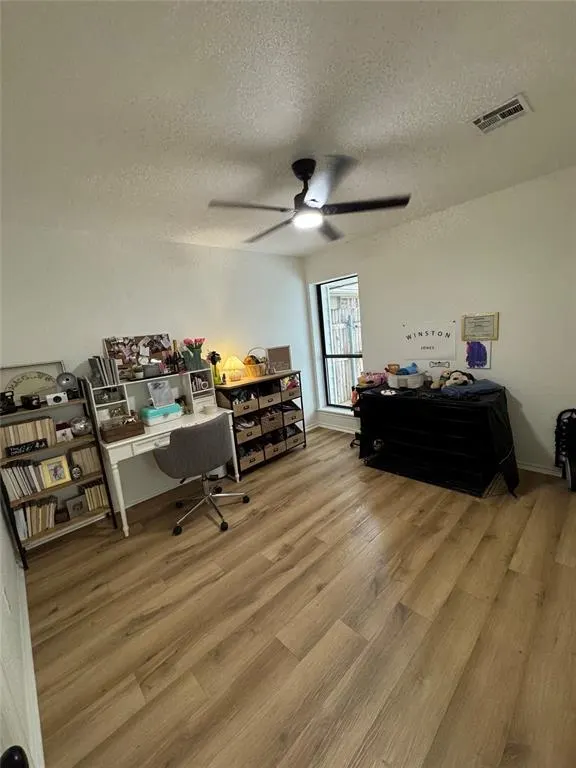Photo 12 — 4011 Potomac Drive, Norman, OK 73072