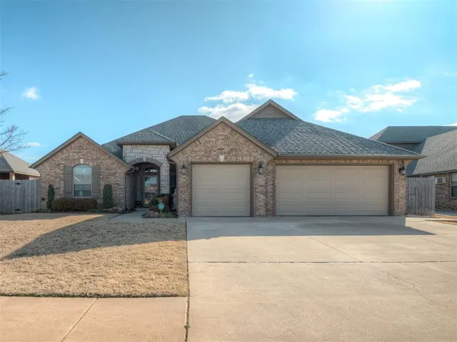 Photo 3 — 20 SW 168th Street, Oklahoma City, OK 73170