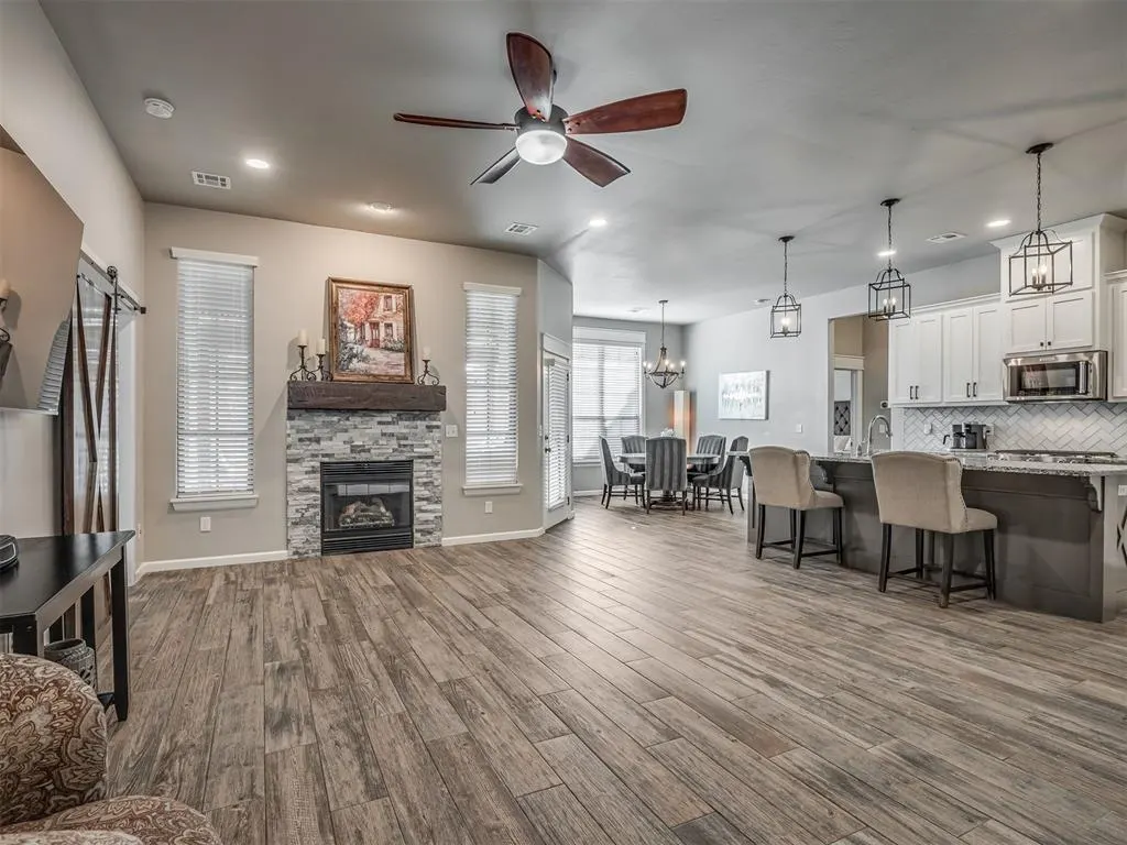 Photo 8 — 20 SW 168th Street, Oklahoma City, OK 73170
