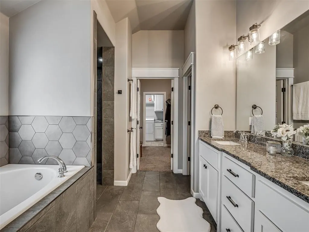 Photo 28 — 20 SW 168th Street, Oklahoma City, OK 73170