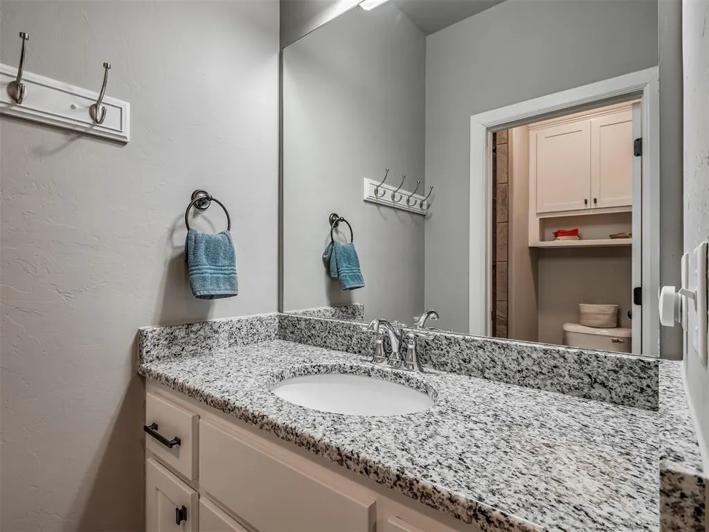 Photo 37 — 20 SW 168th Street, Oklahoma City, OK 73170