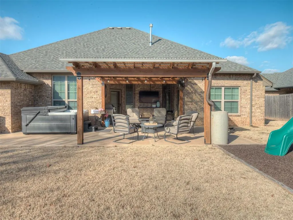 Photo 47 — 20 SW 168th Street, Oklahoma City, OK 73170