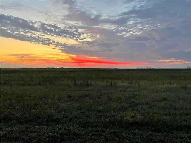 Photo 3 — Garrett Road, Union City, OK 73090