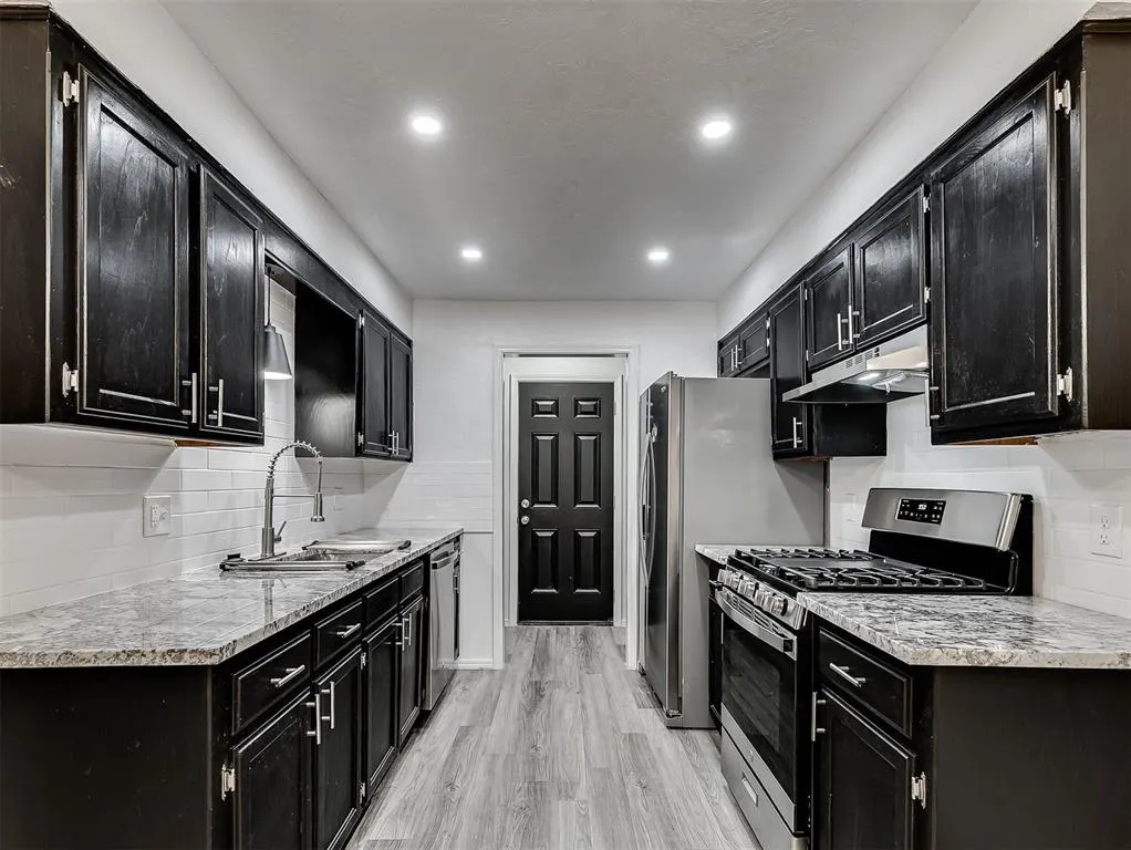 Photo 14 — 817 NW 137th Street, Edmond, OK 73013