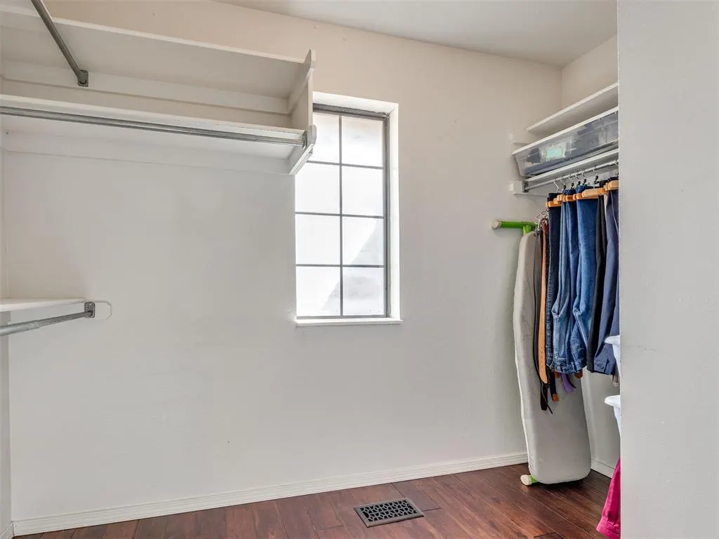 Photo 19 — 117 Woodbridge Circle, Edmond, OK 73012