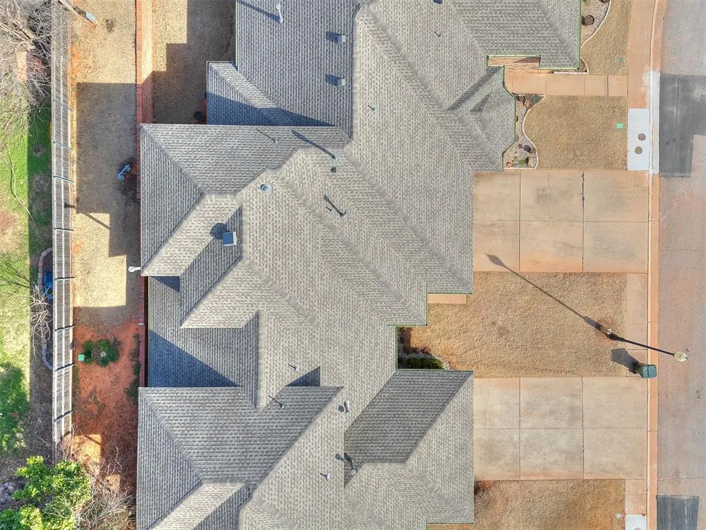 Photo 29 — 117 Woodbridge Circle, Edmond, OK 73012