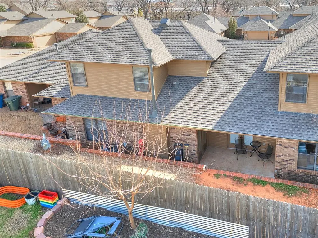 Photo 31 — 117 Woodbridge Circle, Edmond, OK 73012