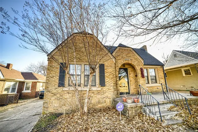 Photo 5 — 2712 NW 22nd Street, Oklahoma City, OK 73107